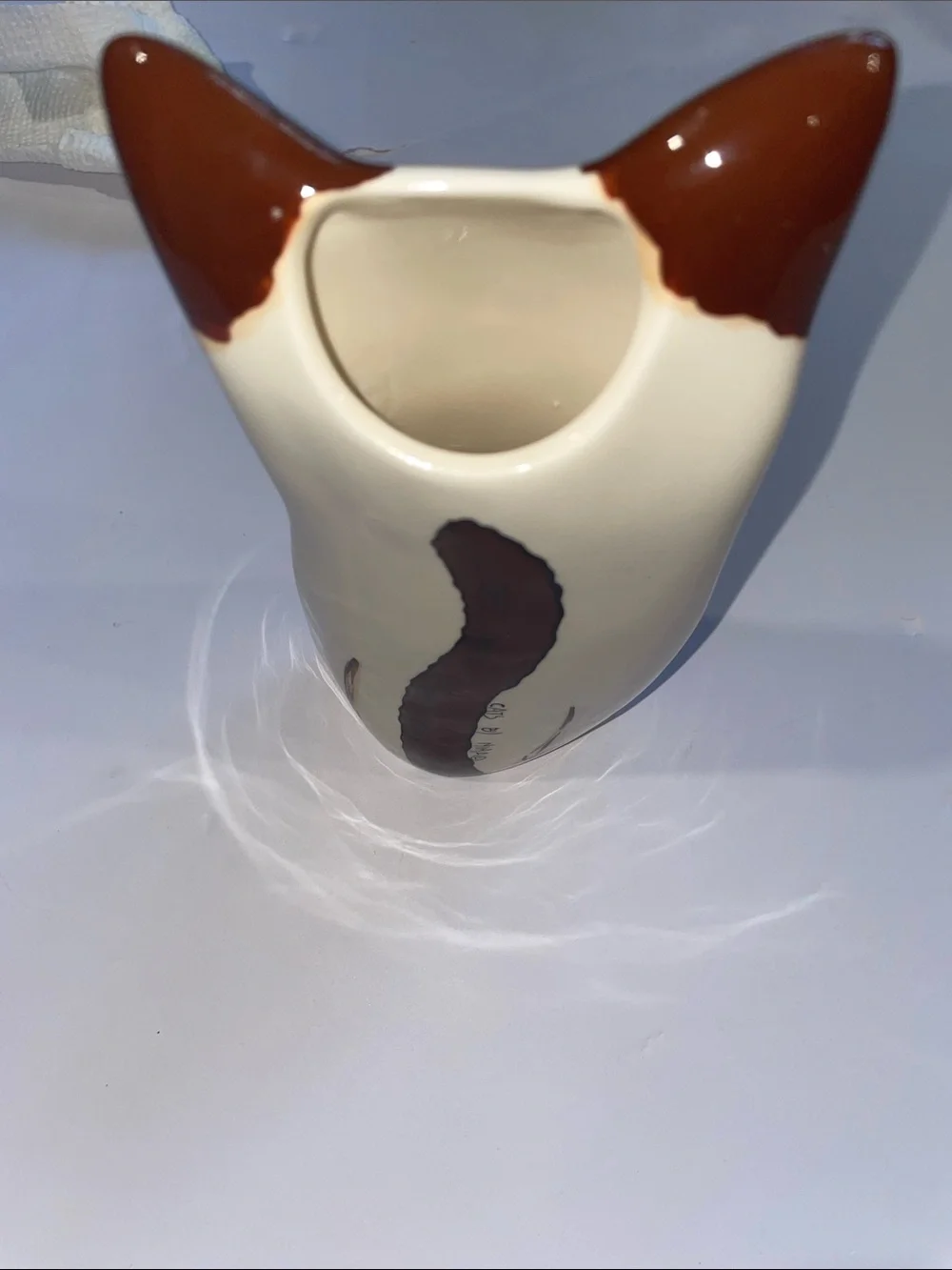 2001 Nina Lyman 8” Cream & Brown Cat Vase with Blue Eyes